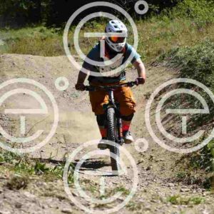 NIC_6933_tn